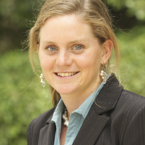 Dr Katie Quinn